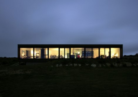 Kuća Utopljena U Okoliš Kuća Utopljena U Okoliš